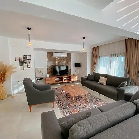Fethiye'De Muestakil Havuzlu 4 Yatak Odali Muestakil Villa Olive