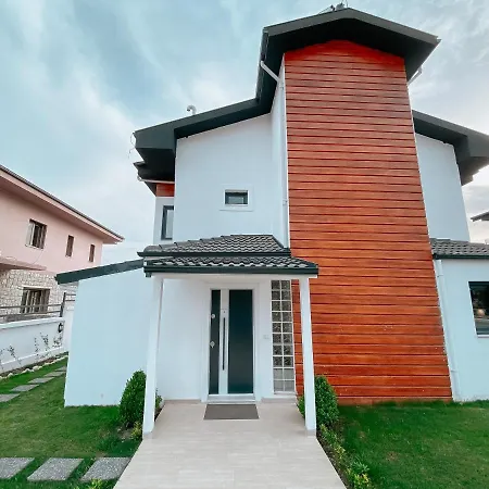 Fethiye'De Muestakil Havuzlu 4 Yatak Odali Muestakil Villa Olive Φετιγιέ