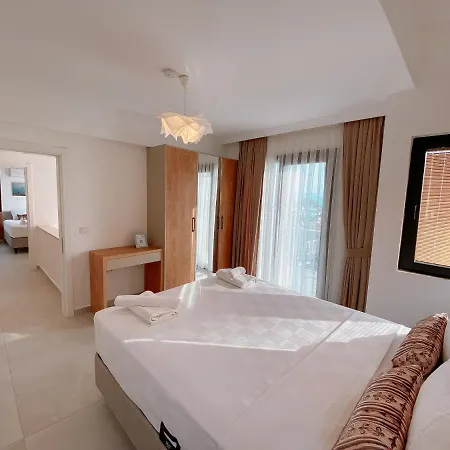 Fethiye'de Müstakil Havuzlu 4 Yatak Odalı Müstakil Villa Olive Villa